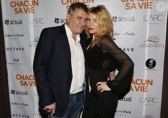 L'humoriste souffre de diabète et d'insuffisance rénale.

Jean-Marie Bigard et sa femme Lola Marois-Bigard a l'after party du film Chacun sa Vie a L'Arc a Paris, France, le 13 Mars 2017. 

Photo par Jerome Domine/ABACAPRESS.COM