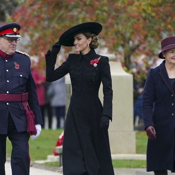 Catherine Kate Middleton, princesse de Galles, assiste à la cérémonie du souvenir de l'Armistice, au National Memorial Arboretum, à Burton-on-Trent, dans l'East Staffordshire. Photo par Julien Burton / Bestimage