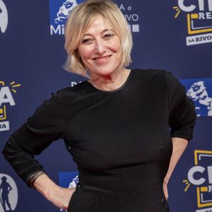 Valeria Bruni Tedeschi  sur un tapis rouge le 7 mai 2025 à Rome ©PacificPressAgency / Bestimage