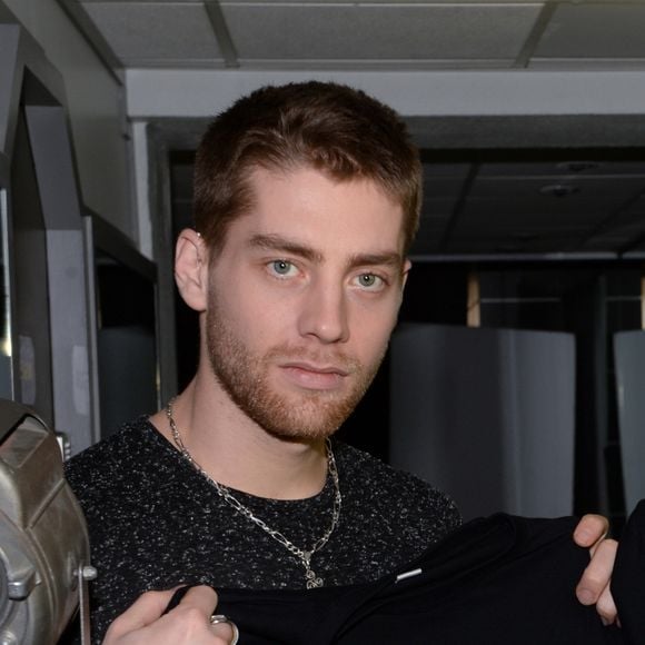 Yann-Alrick Mortreuil, Fauve Hautot - Mobilisation des people pour l'association SOS Autisme en France lors d'un shooting au studio Invisu à Paris, le 7 et 8 février 2016. © Rachid Bellak/Bestimage