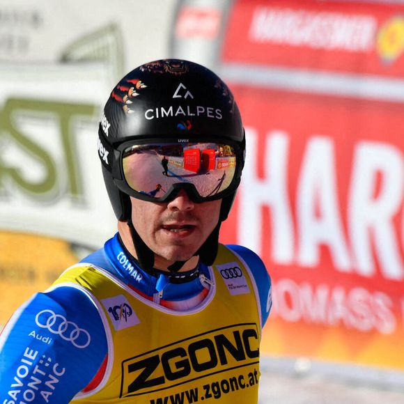 Nils Alphand est tombé lourdement lors d’un entraînement de descente à Crans-Montana, en Suisse

Nils Alphand pendant la Coupe du Monde de Ski AUDI FIS - Descente - Hommes, course de ski alpin à Bormio, Italie, 28 décembre 2024 IPA Sport/ABACA