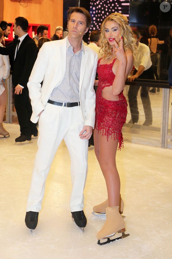 Emmanuel-Philibert de Savoie, Valeria Marini - Le prince Emmanuel-Philibert de Savoie participe à l'émission italienne "Night On Ice" à Rome en Italie le 6 mars 2015. SGP / BESTIMAGE