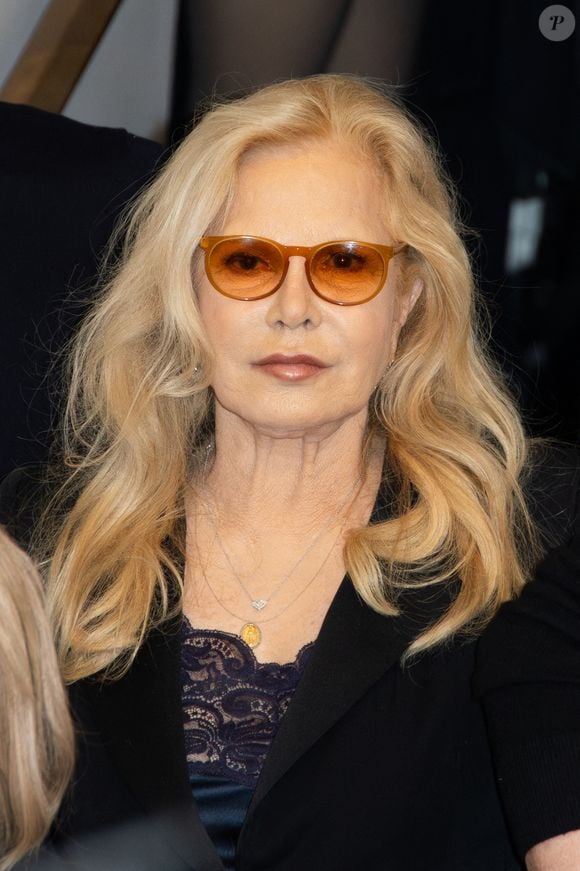 Sylvie Vartan assiste au défilé Stephane Rolland Haute Couture Printemps-Eté 2025 dans le cadre de la semaine de la mode à Paris le 28 janvier 2025 à Paris, France. Photo by Nasser Berzane/ABACAPRESS.COM