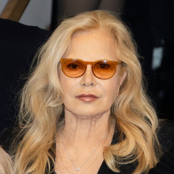 Sylvie Vartan assiste au défilé Stephane Rolland Haute Couture Printemps-Eté 2025 dans le cadre de la semaine de la mode à Paris le 28 janvier 2025 à Paris, France. Photo by Nasser Berzane/ABACAPRESS.COM