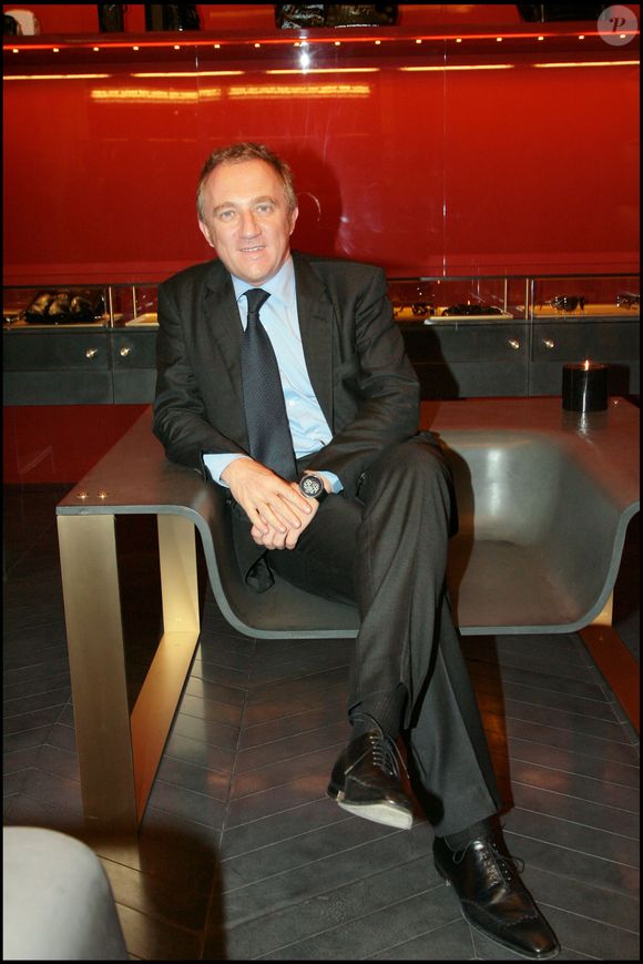 François-Henri Pinault au concept store Yves-Saint-Laurent à Saint-Sulpice, Paris  RINDOFF-BORDE / BESTIMAGE