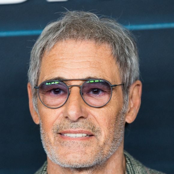 Gerard Lanvin assiste à la première de la série Apple TV 'Liaison' au Cinéma Publicis le 12 février 2023 à Paris, France. Photo par Nasser Berzane/ABACAPRESS.COM