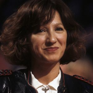 Au fil des années, cet endroit s’est imposé comme un véritable havre de paix pour le couple...

Photo exclusive, datée du 9 juillet 2025, de Nathalie Baye posant pour un portrait. © APS-Medias/Abacapress.com