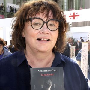Nathalie Saint Cricq lors du 5ème festival du Livre de Paris au Grand Palais à Paris, France, le 18 avril 2026.
© Cédric Perrin/BestImage