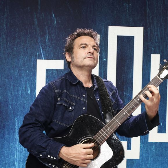 Exclusif - Matthieu Chedid, sur le plateau lors de l'enregistrement de l'émission "Clique" sur Canal +, le 18 novembre 2025. 

Photo : Jack Tribeca / Bestimage