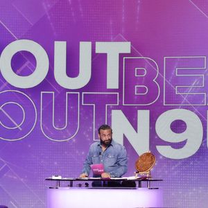 Exclusif - Cyril Hanouna, sur le plateau de TBT9 (Tout beau tout n9uf) présenté par C.Hanouna, et diffusé en direct sur W9, Paris, France, le 06 janvier 2026. © Jack Tribeca / Bestimage