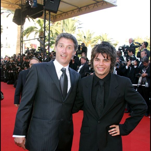 Archives - Louis de Caunes et Antoine de Caunes, lors du 59ème Festival de Cannes 2006.