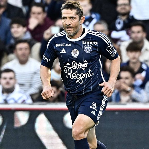 Bixente Lizarazu - A l’occasion des 100 ans du parc Lescure, Bordeaux accueille au stade Chaban-Delmas un match de gala opposant les gloires des Girondins de Bordeaux au Variétés Club de France le mardi 14 mai 2024. Thierry Breton / Panoramic / Bestimage