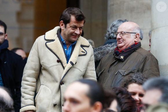 Laurent Mariotte à la sortie des obsèques de Jean-Luc Petitrenaud en l'église Saint-Pierre-du-Gros-Caillou à Paris, France, le 17 janvier 2025. © Christophe Clovis/Bestimage