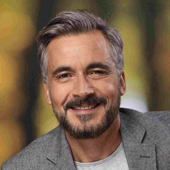 Il s'agira de sa dernière saison, après 23 ans à l'animation du jeu de France 2

Olivier Minne pose lors d'une séance de portrait à Paris, France. Photo par VIM/ABACAPRESS.COM