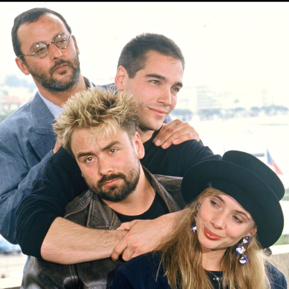 Jean Reno, Jean-Marc Barr, Luc Besson et Rosanna Arquette en 1988 au Festival de Cannes
©ANGELI-RINDOFF / BESTIMAGE