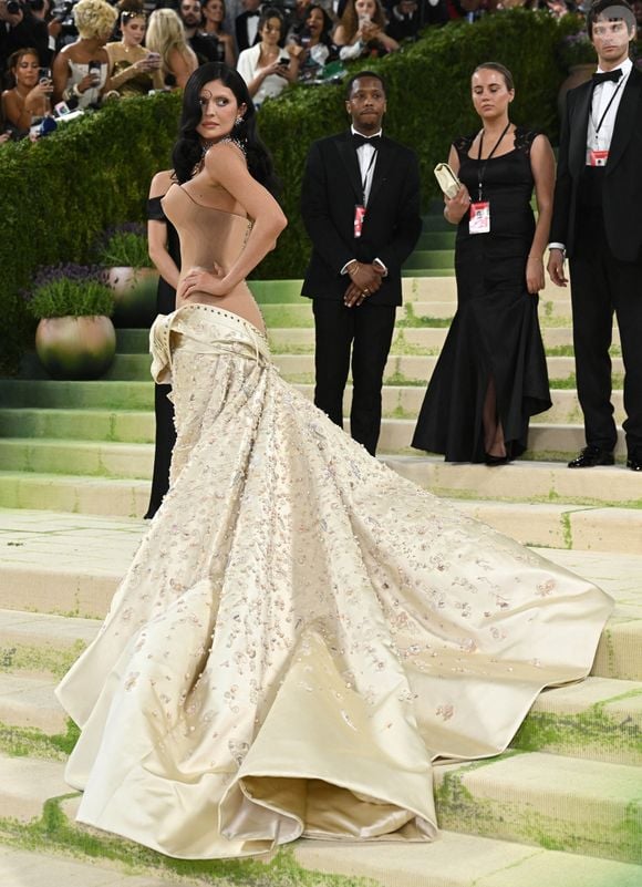 Kylie Jenner au Met Gala 2026, célébrant "Costume Art" au Metropolitan Museum of Art à New York.

©Bestimage