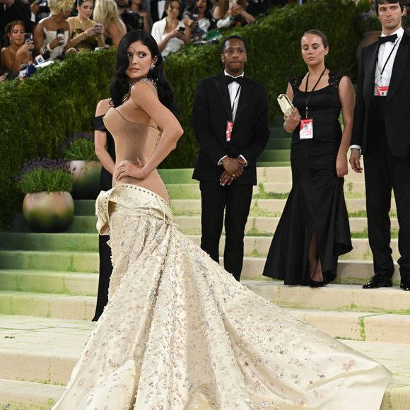 Kylie Jenner au Met Gala 2026, célébrant "Costume Art" au Metropolitan Museum of Art à New York.

©Bestimage