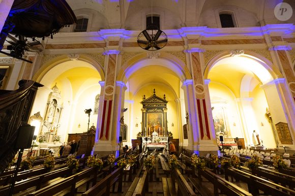 Exclusif - L'église de Saint-Tropez se prépare pour les obsèques de Brigitte Bardot, France, le 6 janvier 2026. Brigitte Bardot, figure emblématique du cinéma français et icône internationale, est décédée le 28 décembre 2025 à l'âge de 91 ans dans sa mythique propriété de La Madrague, à Saint-Tropez (France). Agence / Bestimage