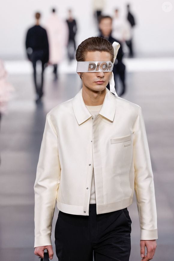 Défilé Dior Homme à l'École-Militaire lors de la semaine de la mode masculine automne/hiver 2025-2026 à Paris, France, le 24 janvier 2025.