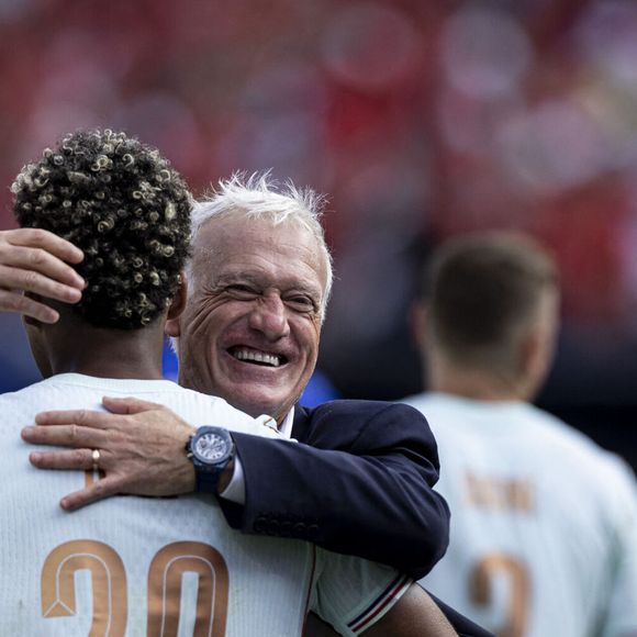 Célébration de l'équipe de France après avoir remporté la victoire.Didier Deschamps, Coach France Team
Désiré Doué Elyxandro Cegarra / PsnewZ / Bestimage
