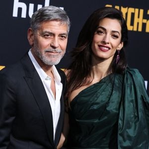 George Clooney et sa femme Amal Clooney - Avant-première et soirée de présentation de la nouvelle série Hulu "Catch-22" à Hollywood, Los Angeles, le 7 mai 2019.