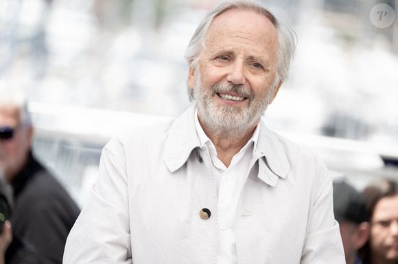 Fabrice Luchini assiste au Photocall Marcello Mio lors du 77ème Festival de Cannes au Palais des Festivals le 22 mai 2024 à Cannes, France. Photo by David Niviere/ABACAPRESS.COM