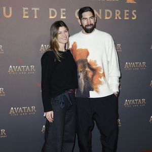Nikola Karabatic et sa femme Géraldine Pillet - Avant-première du film "Avatar : Fire and Ash" (Avatar : de Feu et de Cendres) à la Seine Musicale de Boulogne-Billancourt le 5 décembre 2025. © Marc Ausset-Lacroix/Bestimage