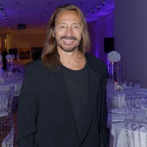 À savoir sa maman.

Exclusif - Bob Sinclar - Personnalités à la 4ème édition du Dîner des Arts et de la Culture à Artcurial à Paris. Le 25 septembre 2024
© Christophe Aubert via Bestimage