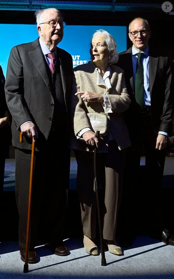 Le roi Albert II et la reine Paola assistent à l'inauguration officielle de l'Institut Roi Albert II aux Cliniques universitaires Saint-Luc à Woluwe-Saint-Lambert, le 25 septembre 2025. D'ici fin septembre 2025, ce nouvel institut regroupera toutes les activités d'oncologie et d'hématologie, à proximité immédiate du bâtiment principal des Cliniques universitaires Saint-Luc. © Photonews / Bestimage