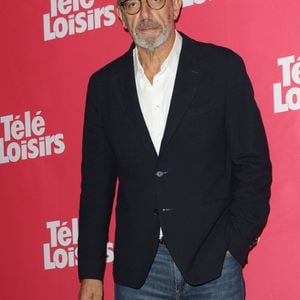 Michel Cymes - Photocall de la soirée "Télé Loisirs Awards 2024" aux Jardins du Pont-Neuf à Paris le 23 septembre 2024.  © Coadic Guirec/Bestimage