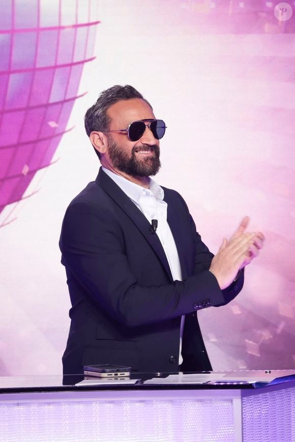 “Ce n’est pas la peine de dévoiler tout mon patrimoine immobilier !”, a rétorqué  Cyril Hanouna

Exclusif - Cyril Hanouna, sur le plateau de l’émission « TPMP » présentée par C.Hanouna et diffusée en direct sur Youtube et sur toutes les box (SFR, FREE, MyCanal etc), Paris, France, le 04 mars 2025. © Jack Tribeca / Bestimage