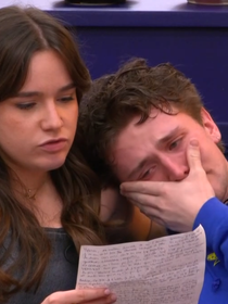 Après la décision d'Ema de quitter la Star Academy, les autres élèves découvrent la lettre qu'elle leur a laissée et son contenu