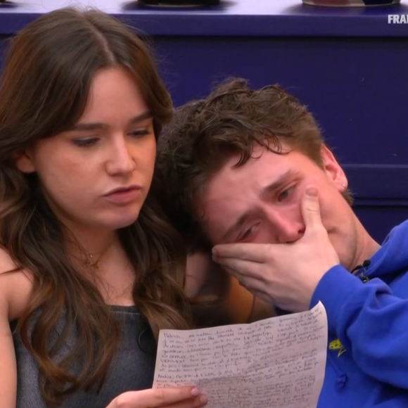 Après la décision d'Ema de quitter la Star Academy, les autres élèves découvrent la lettre qu'elle leur a laissée et son contenu