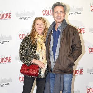 Thierry Lhermitte et sa femme Hélène - Vernissage presse de l'exposition "Coluche" à l'Hôtel de Ville de Paris. © Pierre Perusseau/Bestimage