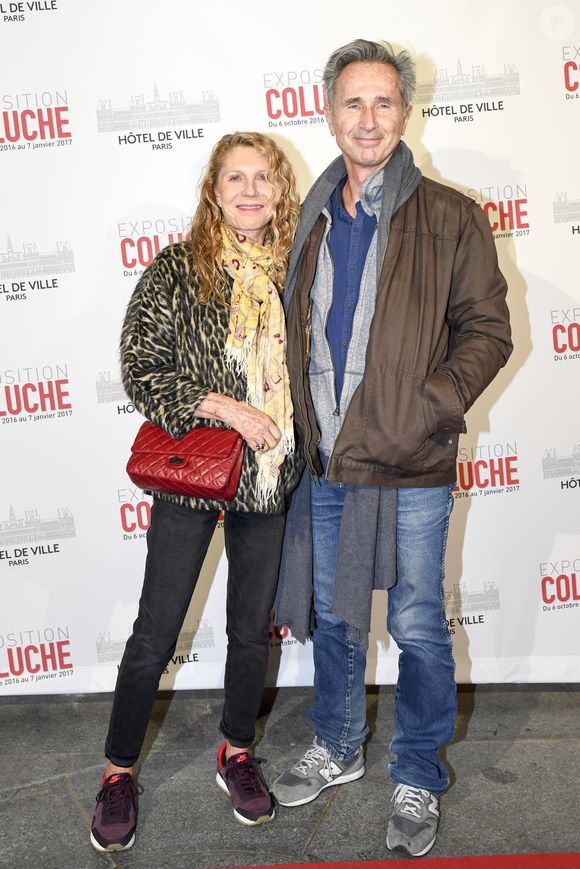 Thierry Lhermitte et sa femme Hélène - Vernissage presse de l'exposition "Coluche" à l'Hôtel de Ville de Paris. © Pierre Perusseau/Bestimage
