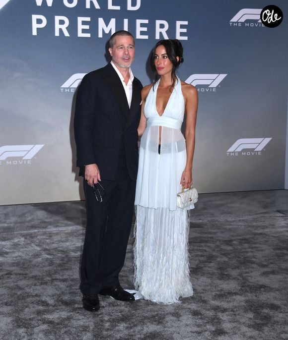 Quelques heures auparavant, l'acteur américain de 62 ans et la créatrice de bijoux de 33 ans avaient attiré les regards lors de la finale féminine du tournoi parisien

Brad Pitt et Ines de Ramon assistent à la première mondiale du film Apple Original Films 'F1 : The Movie' à Times Square à New York.  Le 16 juin 2025. Photo Image Press via ZUMA Press Wire/Bestimage