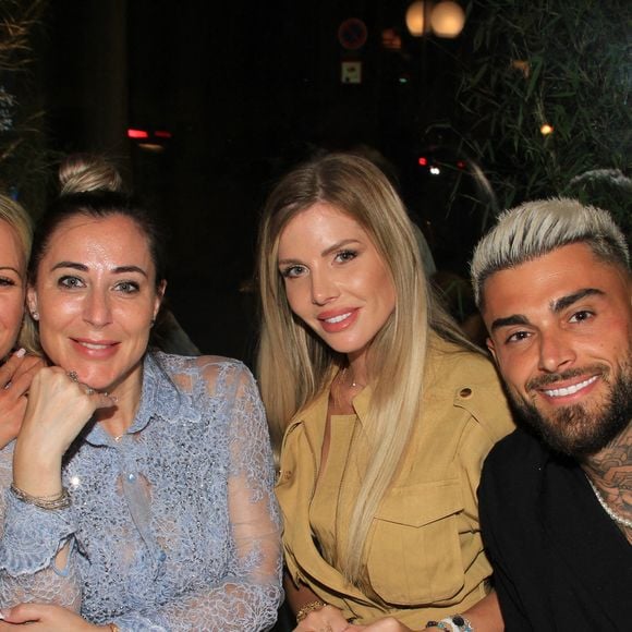 Exclusif - Marie Bourquard, Magali Berdah, Jessica Thivenin, Thibault Garcia au restaurant cacher "Le Shkoun" à Paris le 24 juin 2022. © Philippe Baldini/Bestimage