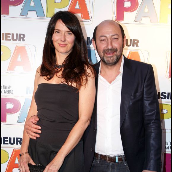Kad Merad et Emmanuelle Cosso à l'avant première du film Monsieur papa à Paris en 2011 © Dominique Jacovides Bestimage