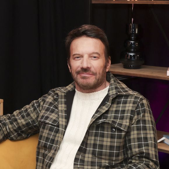 Exclusif - Samuel Le Bihan pose lors d'un interview chez Webedia à Levallois-Perret le 4 novembre 2024. © Jack Tribeca / Bestimage