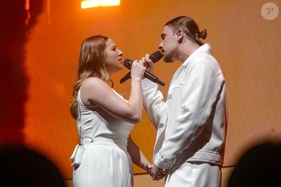 Héléna Bailly et Pierre Garnier lors du concert de la Star Academy à Lyon, le 15/03/24. Photo Sandrine Thesillat / Panoramic