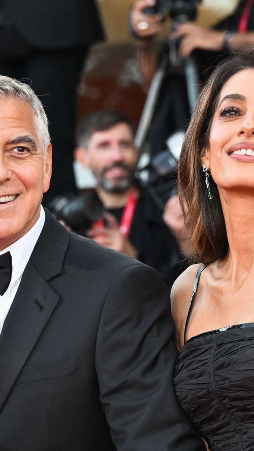 George Clooney a emprunté cette crème à sa femme Amal et ne s'en passe plus