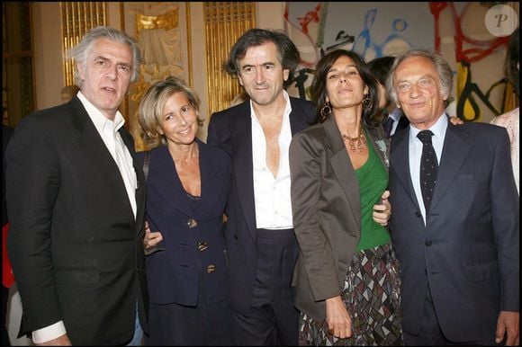 Ma mère ne cuisinait pas… Mais je ne renie pas la gastronomie auvergnat", explique-t-elle.

Claire Chazal, Bernard-Henri Lévy, Christine Orban et Philippe Tesson