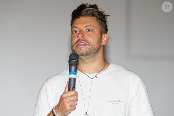 Exclusif - Kev Adams lors de la première du film "Le Jour J" au Kinepolis à Lomme le, 13 septembre 2025.

© Stéphane Vansteenkiste / Bestimage