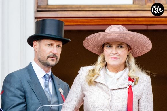 À Oslo, en Norvège, les membres de la famille royale norvégienne ont été aperçus au balcon du Palais royal à l'occasion des célébrations de la Fête nationale.
Backgrid USA / Bestimage