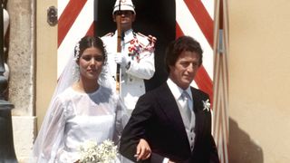 Philippe Junot et Caroline de Monaco : retour sur leur fastueux mariage qui a réuni environ 800 personnes