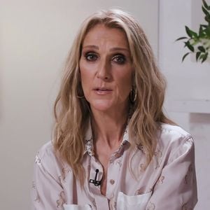 Céline Dion va prochainement se produire en France après quasiment dix ans d'absence
Céline Dion conseille à Drake de ne pas se faire tatouer son visage suite aux déclarations du rappeur.
Crédit : Backgrid UK/ Bestimage