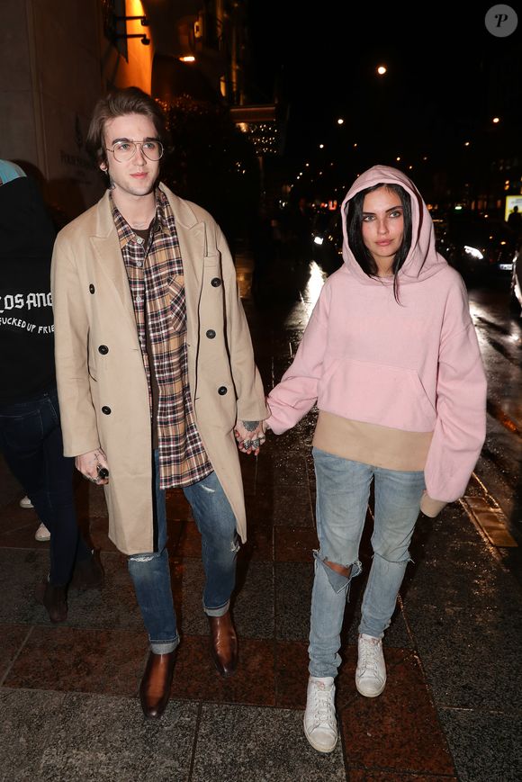 Gabriel-Kane Day-Lewis et son ex-compagne Laura Bensadoun arrivant à la soirée de Carine Roitfeld à l'hôtel Four Seasons George V à Paris, le 4 mars 2017.

Photo : AGENCE / BESTIMAGE