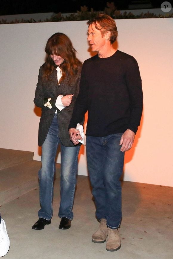 et leur idylle a démarré de façon compliquée 

EXCLUSIVE Julia Roberts et Daniel Moder à Beverly Hills
©Backgrid USA / Bestimage