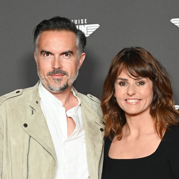 À 47 ans, Faustine Bollaert est maman de deux enfants, Abbie, 13 ans, et Peter, 11 ans, nés de son histoire avec l’écrivain Maxime Chattam.

Faustine Bollaert et son mari Maxime Chattam - Avant-première du film "Top Gun Maverick" à l'UGC Normandie à Paris © Coadic Guirec/Bestimage