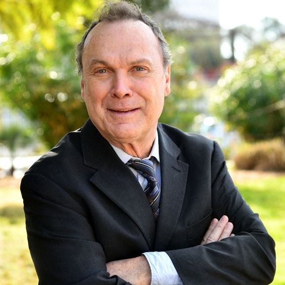 Julien Lepers durant la 7ème édition du grand concours départemental "Danse avec les seniors" dans la salle Apollon du palais Acropolis à Nice le 6 février 2022. © Bruno Bebert/Bestimage